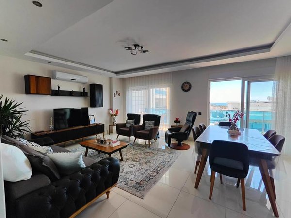 Zařízený mezonet apartmán se 3 ložnicemi a výhledem na moře Alanya - Tosmur - 11